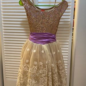 Child Weissman dance costume